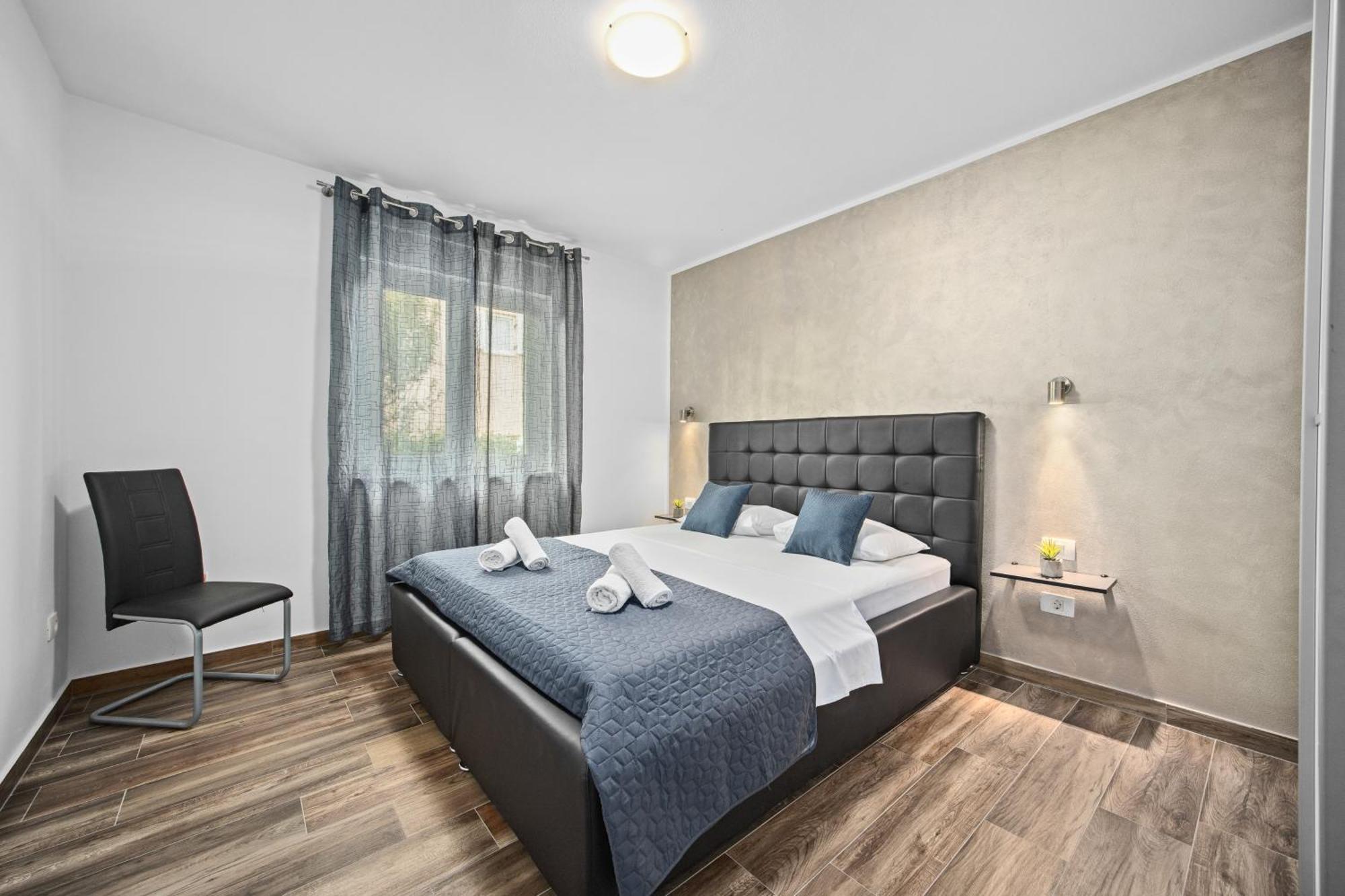 Special Offer! New Luxury Apartment With Pool, Fitness, Outdoor Bar&Grill Бує Екстер'єр фото